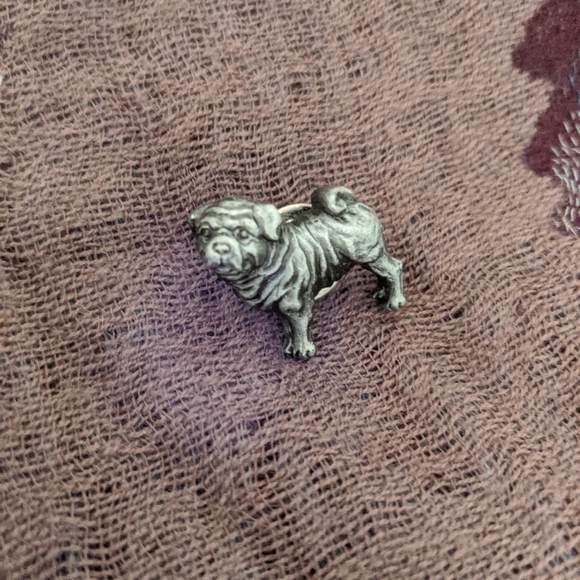 Pug pin - Picture 1 of 1